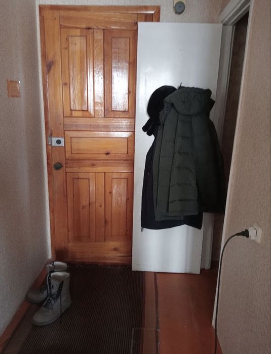 Продам 1 комн ленинградку.