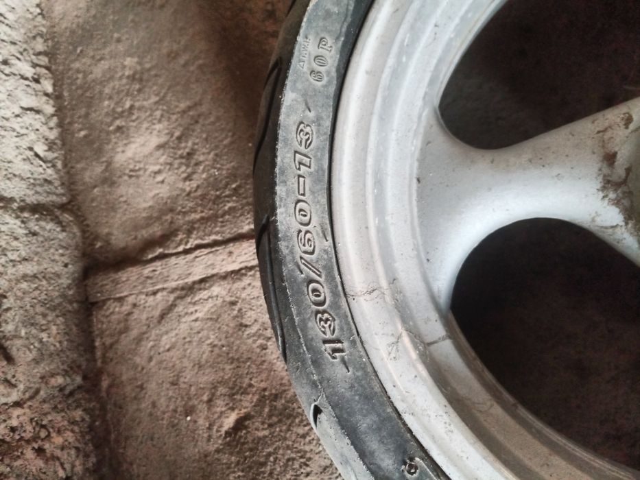 Продам колесо от скутера