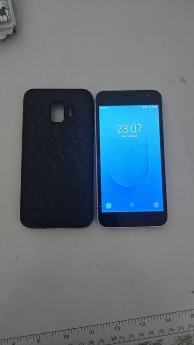Samsun J 2  yaxshi telfon