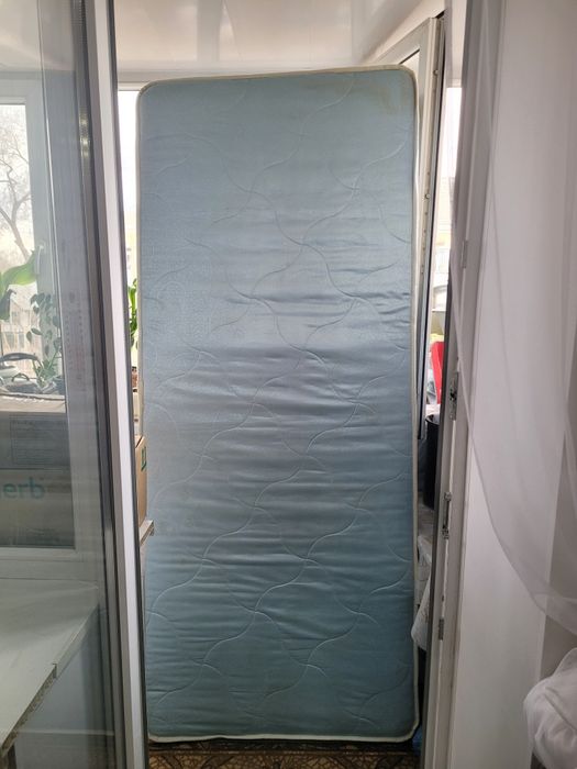 Матрас бу 2шт 80 на 190