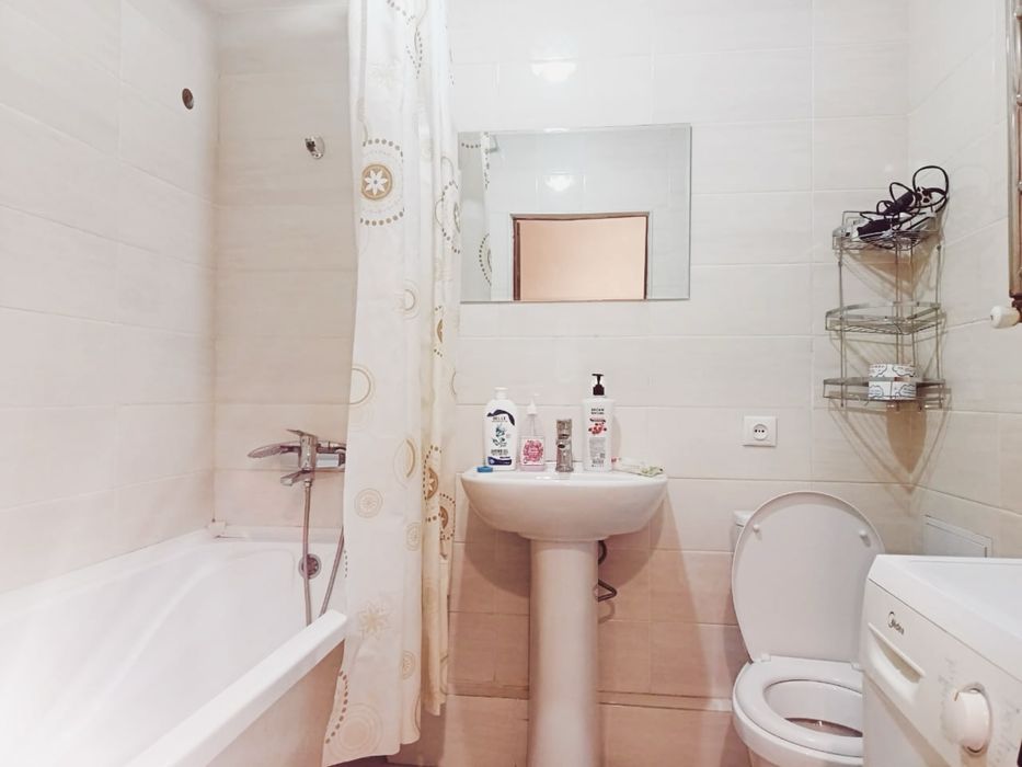 Суточный квартира  шевченко 85 Алматы ЖК Молодёжый