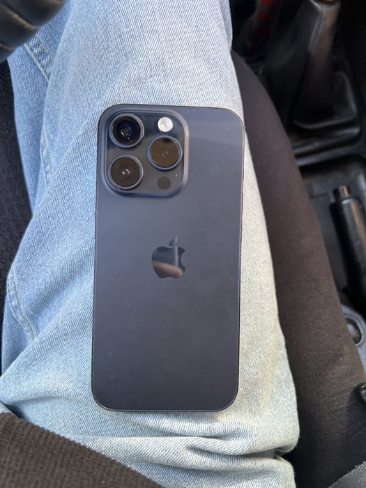 Срочно айфон 15 про 256г