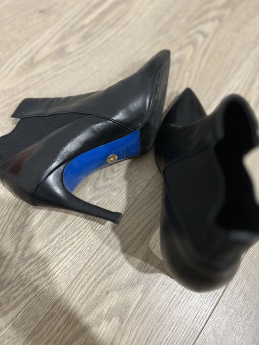 Изящные ботильоны Loriblu