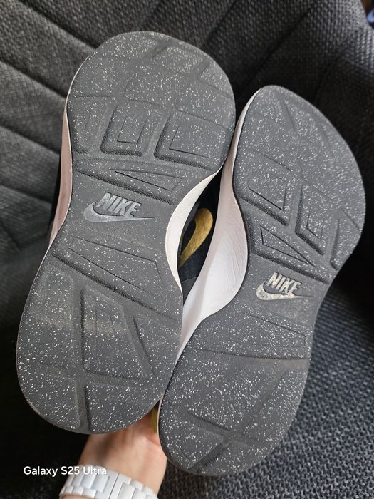 Маратонки  Nike унисекс