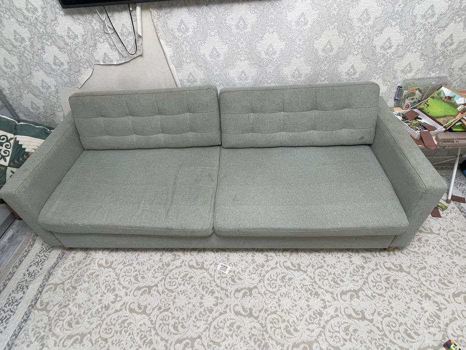 Продам диван книжка 220 с