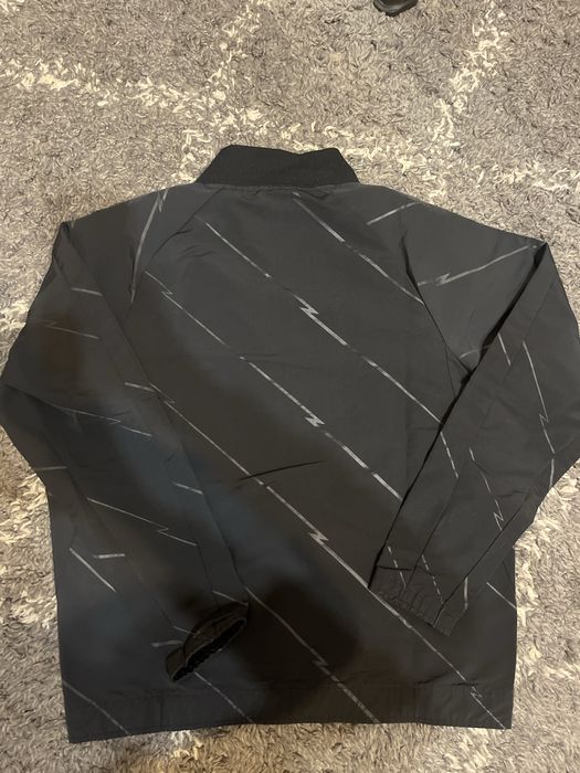 Тънко яке  (горно) Nike