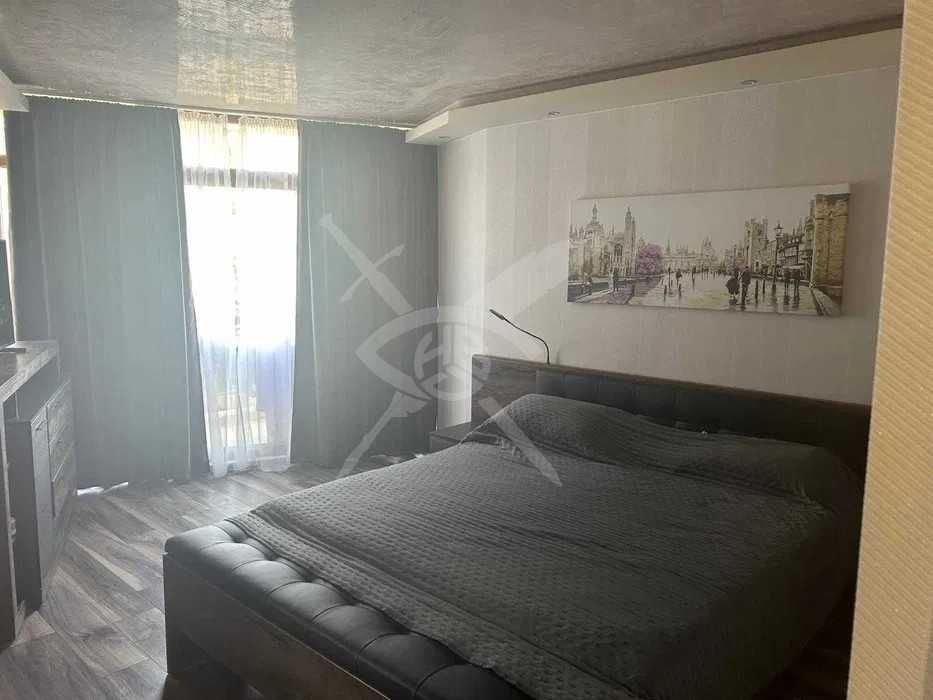 Продава се Тристаен апартамент в к.к. Слънчев бряг - 112 кв.м за 1599 €/кв.м - Снимка #2