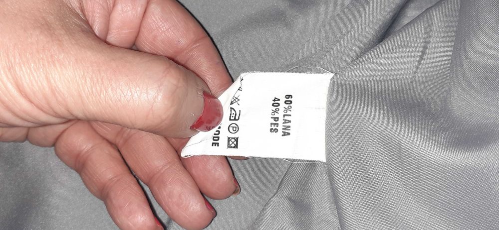 Sacou gri de lana, mas S + cadou