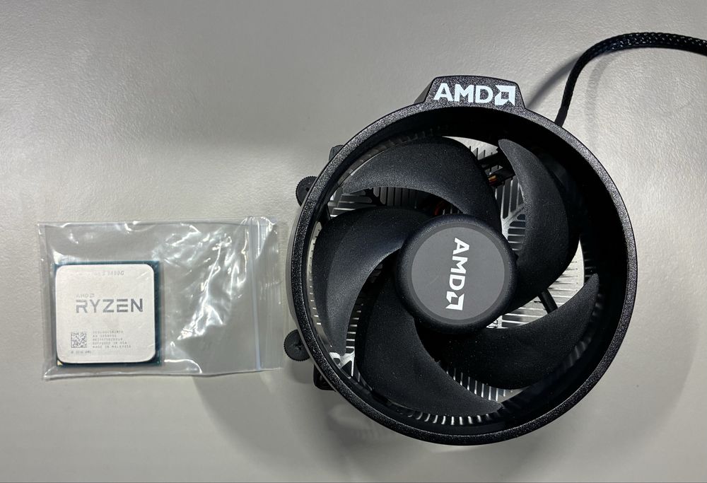 Procesor AMD Ryzen 5 3400G 3.7GHz AM4 cu Radeon RX Vega 11 + Cooler