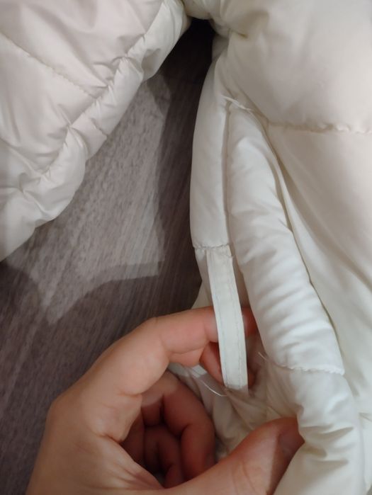 Дамска грейка в млечно-бял цвят