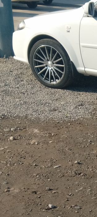 Jentra lasetiga tushadi 17