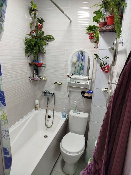 1 ком квартиру. 1/4 кирпич. Ремонт огород. Галерея.СЕРГЕЛИ 2.  33 М2