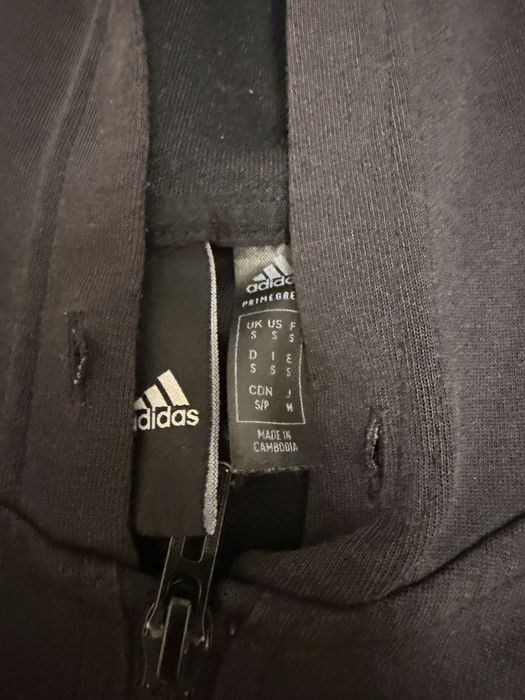 кофта adidas черная