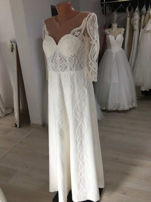 Vand Rochie de mireasa marimea M/L