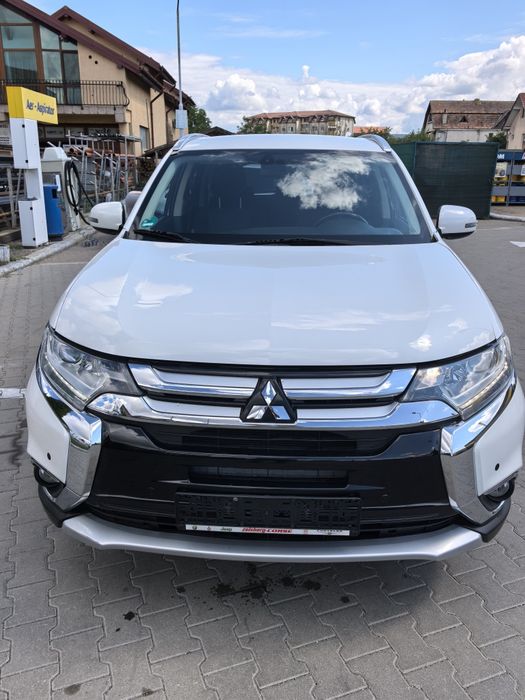 Mitsubishi Outlander 2016