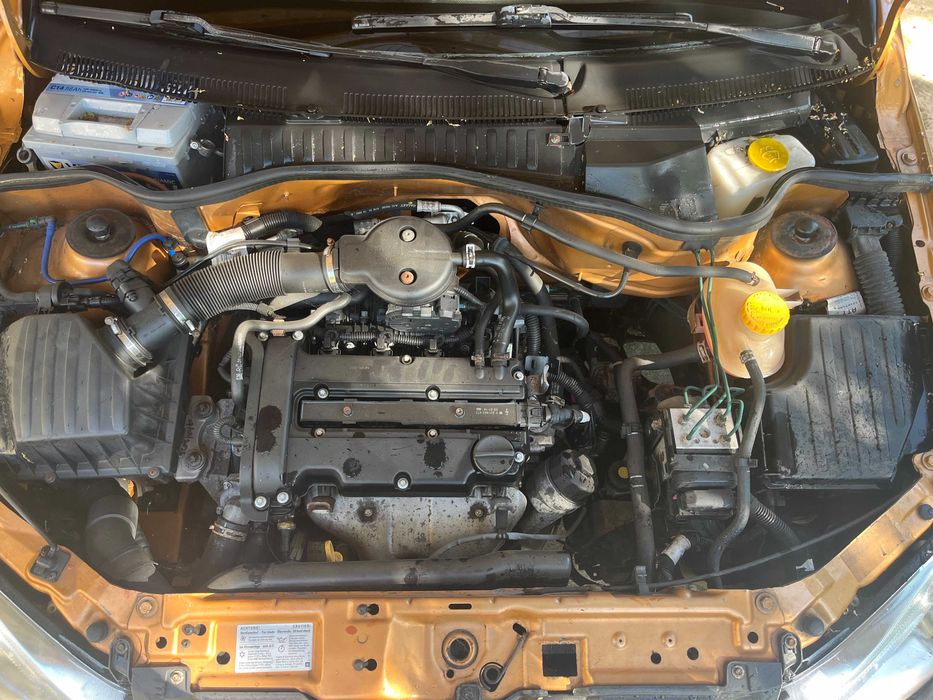 Opel Corsa C 1.2 Benzină Automat | Fără Rugină | Revizuit Complet / Fără Investiții