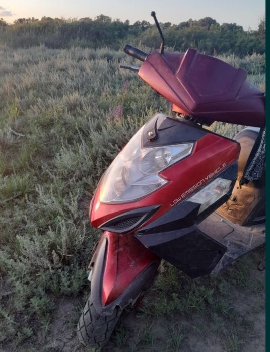 Продам скутр рейсер стелс 150 куб