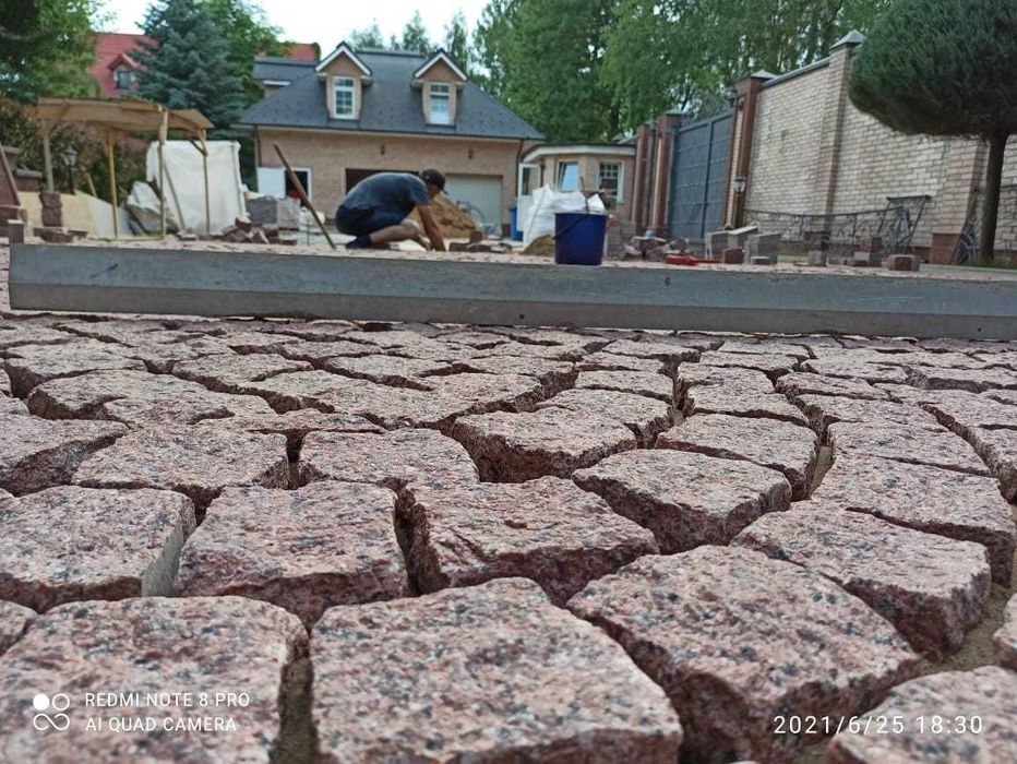Гранитная брусчатка. Гранит Курты