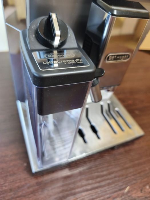 DeLonghi PrimaDonna Class Bluetooth App Кафеавтомат Делонги