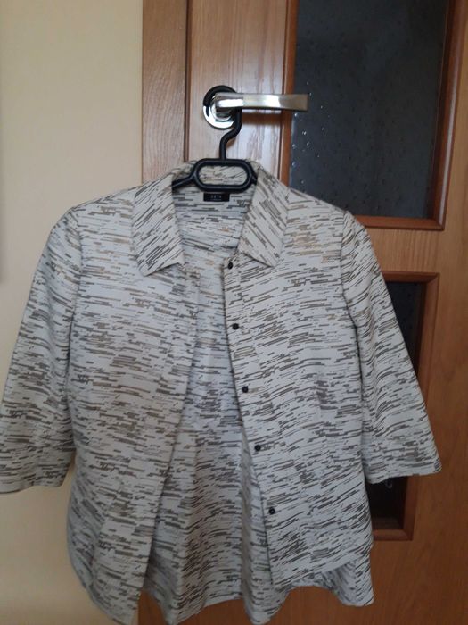 Стилен костюм SETA - нов