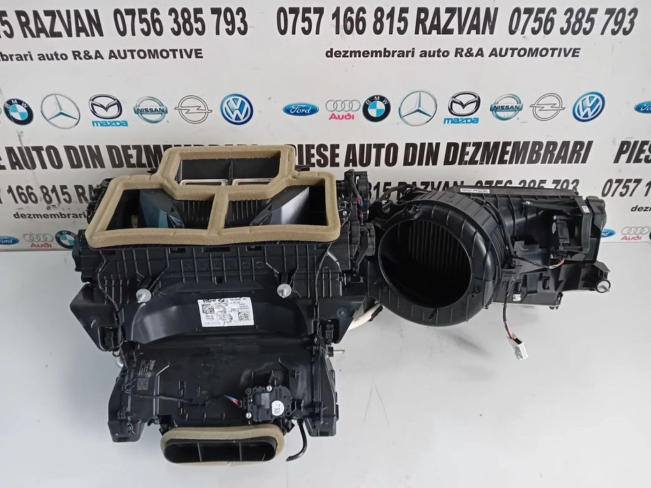 Carcasa Tulumba Aeroterma Bord Bmw Seria 4 G22 G23 G26 Volan Stanga Cod 6843808