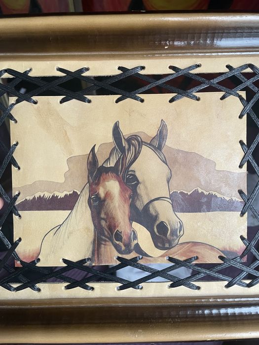 Пано натянутая кожа с рисунком “Лошади”