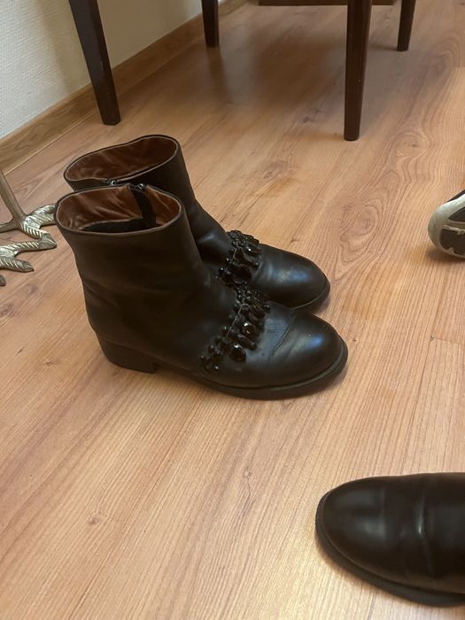 Продам разные ботинки все по 6590