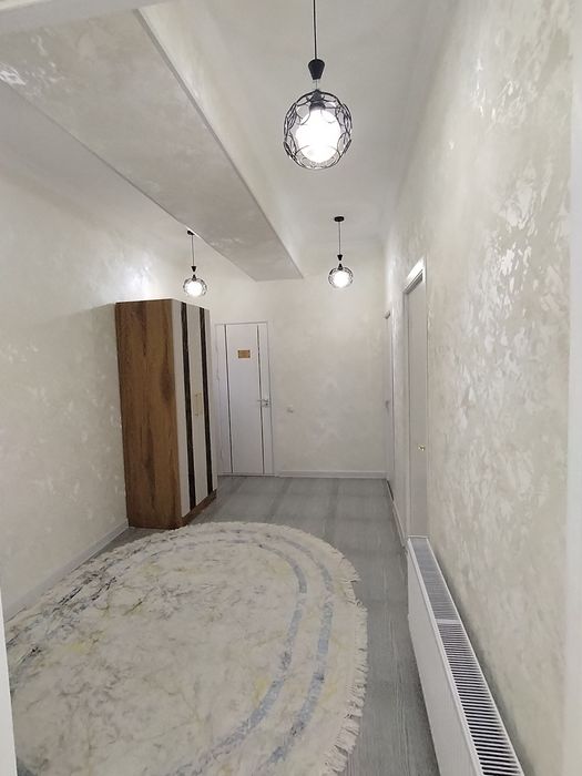 Чирчик ш. 10 м/н Васмой бозор новостройка кирпичный дом 2/5/9 62 м²