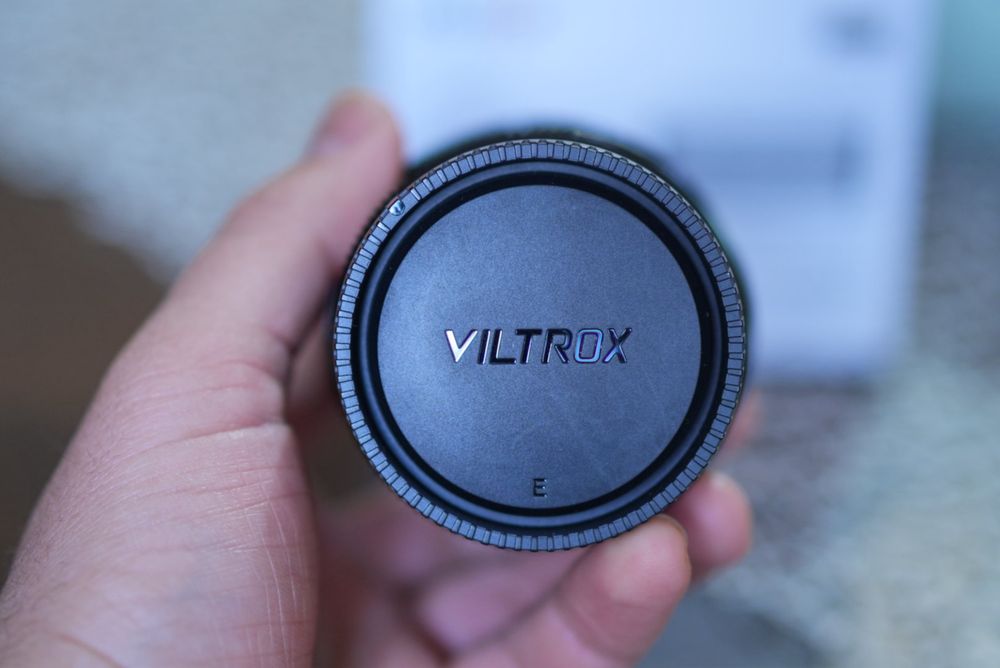 Viltrox AF 23 mm  f / 1.4 за Sony E ( APS-C )