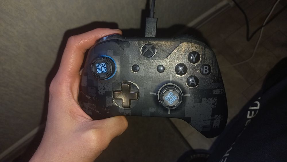 Лимитированный геймпад Xbox One Controller (PUBG Edition)