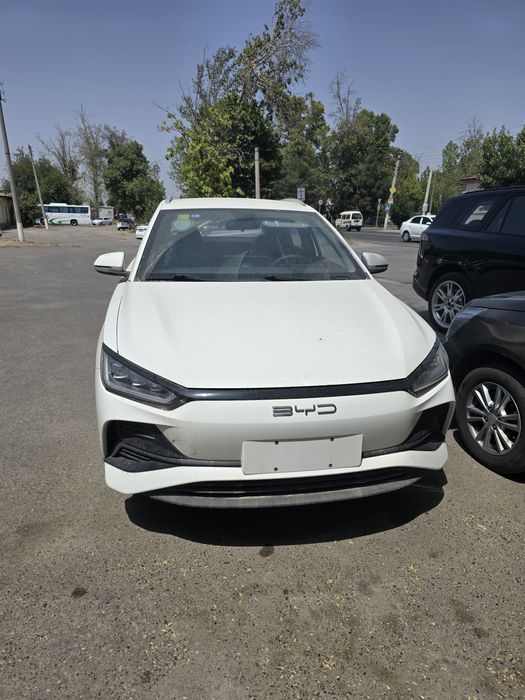 Byd E2 luxury oq 405 km elektromobil