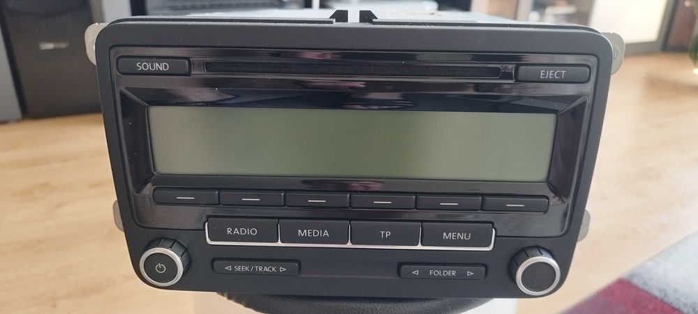Оригинално радио CD за VW