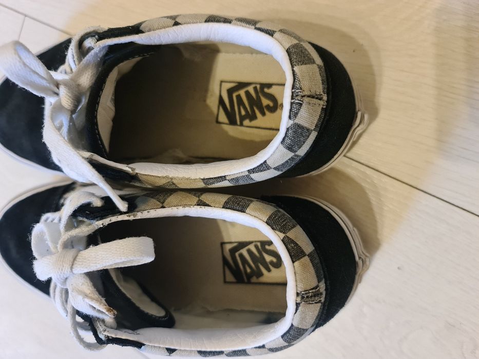 Vans piele intoarsa , 38