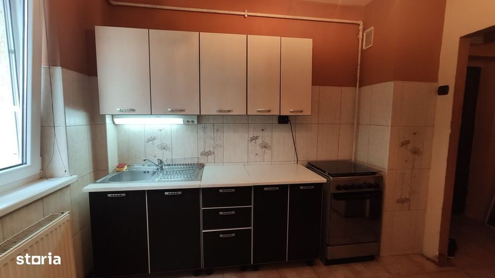 Apartament 3 camere pe strada Rahovei