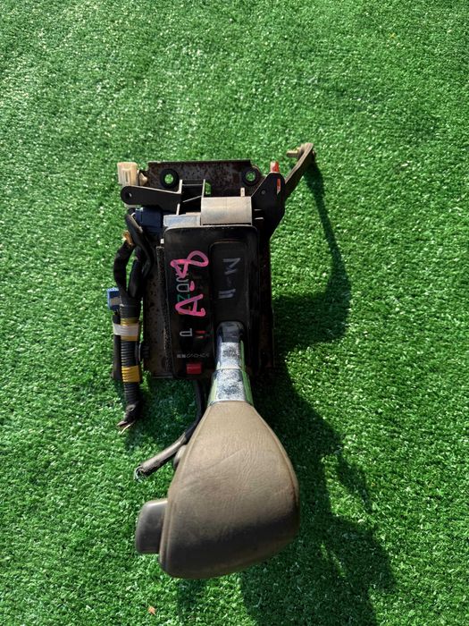 Селектор АКПП Toyota Mark2/II  100 кузов