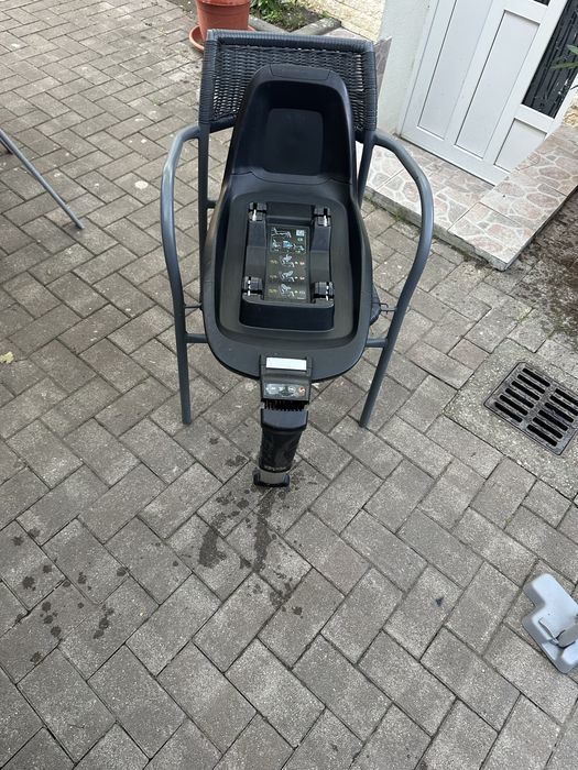 Vand scaun maxi cosi 2 way pearl cu baza isofix