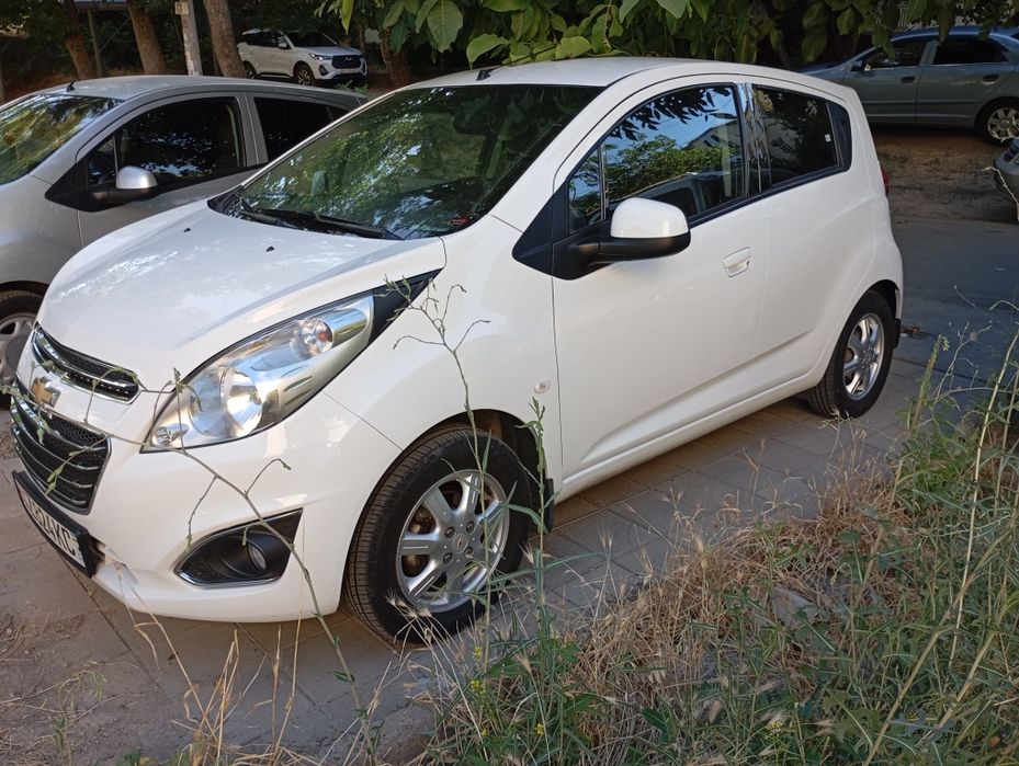 Ок Спарк сотилади 2020 йил  3 позиция M/T. Тозза