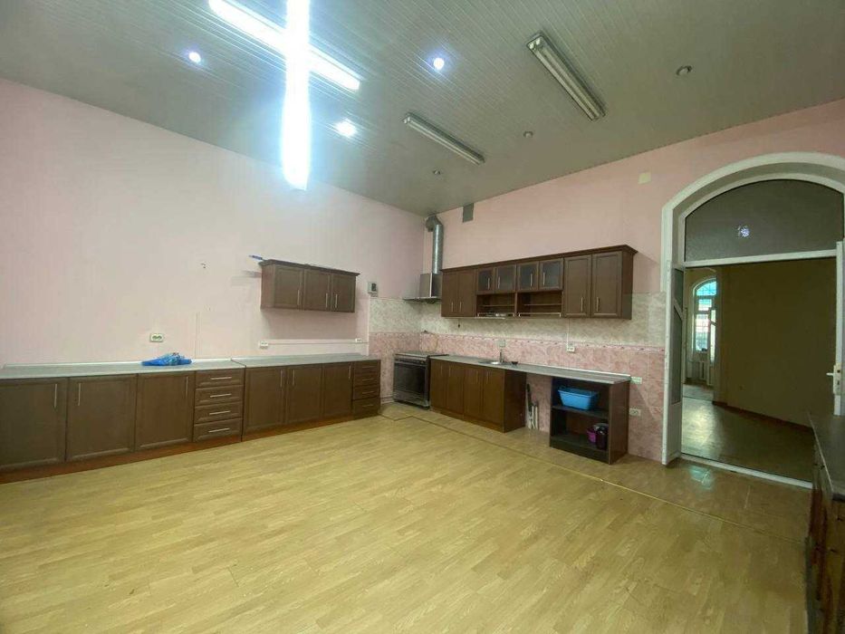 Ракатбоши Дом с Арендатором  4,5 сотки + бассейн