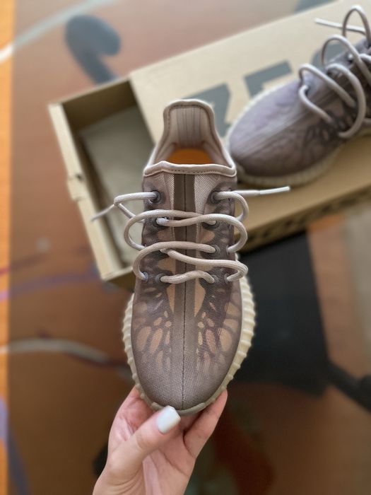 Adidas Yeezy Boost 350 V2