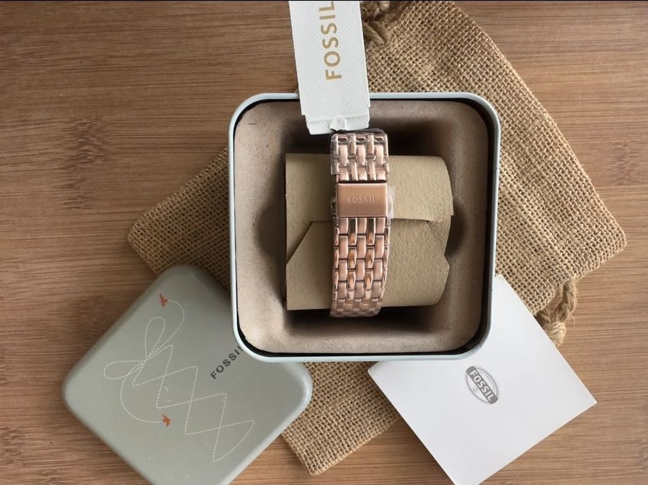 Ceas Fossil nou nouț