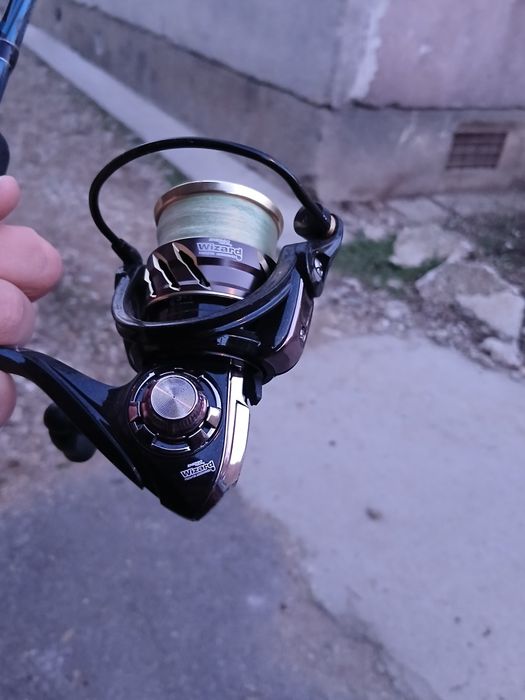 Vând full set de pescuit la spinning(rapitor)