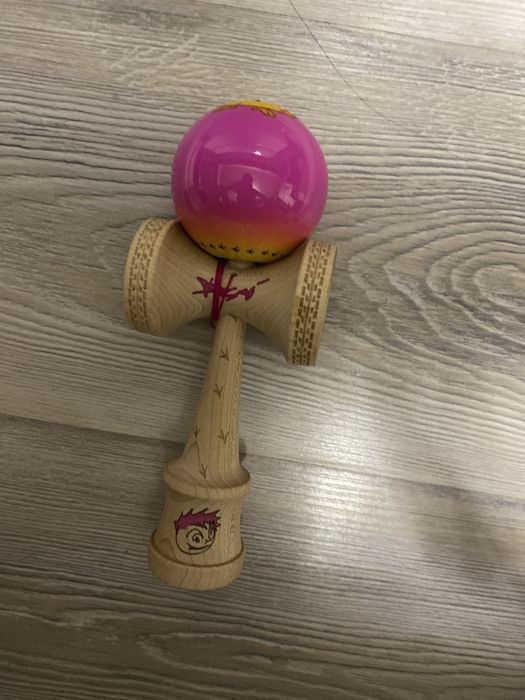 Vand kendama lui bisoi