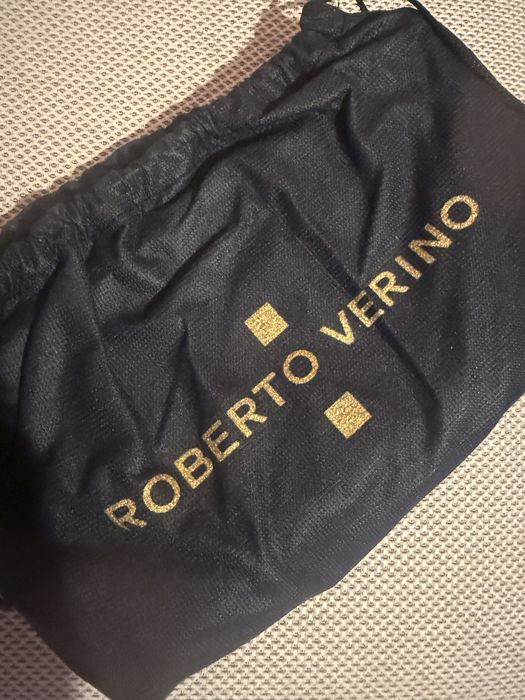 Дамска чанта с дръжка на италианската марка Roberto Verino