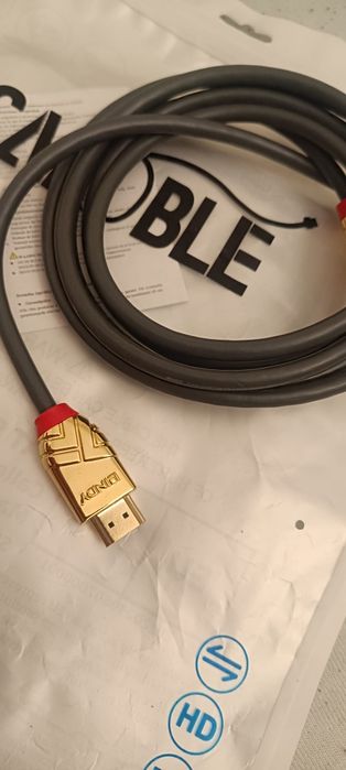 Cablu hdmi diferite mărimi și calități