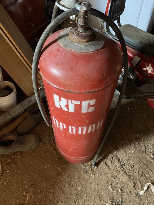 Газвый баллон 60 л .