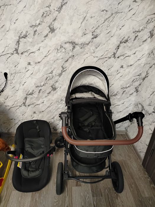 Коляска с автокреслом