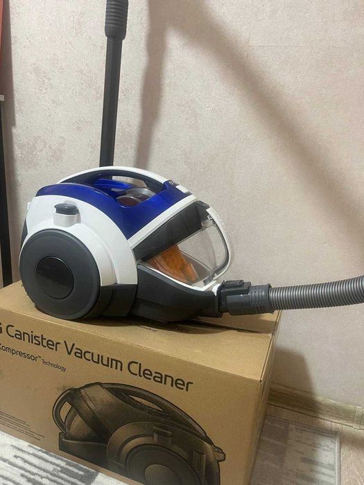 Продаю Пылесос LG Kompressor