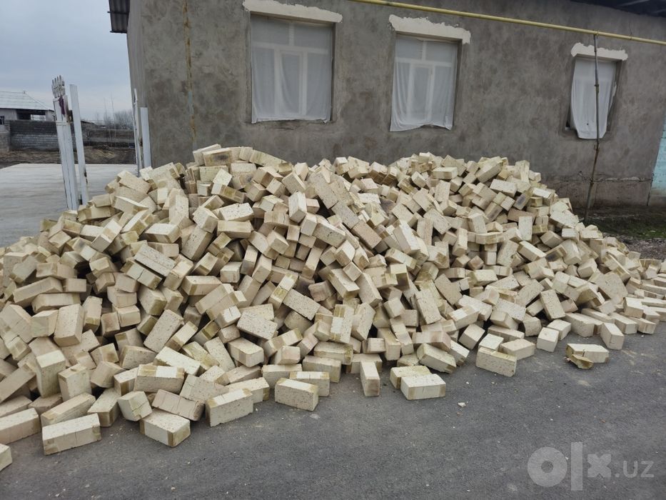 Pishgan Gisht Oxangaron