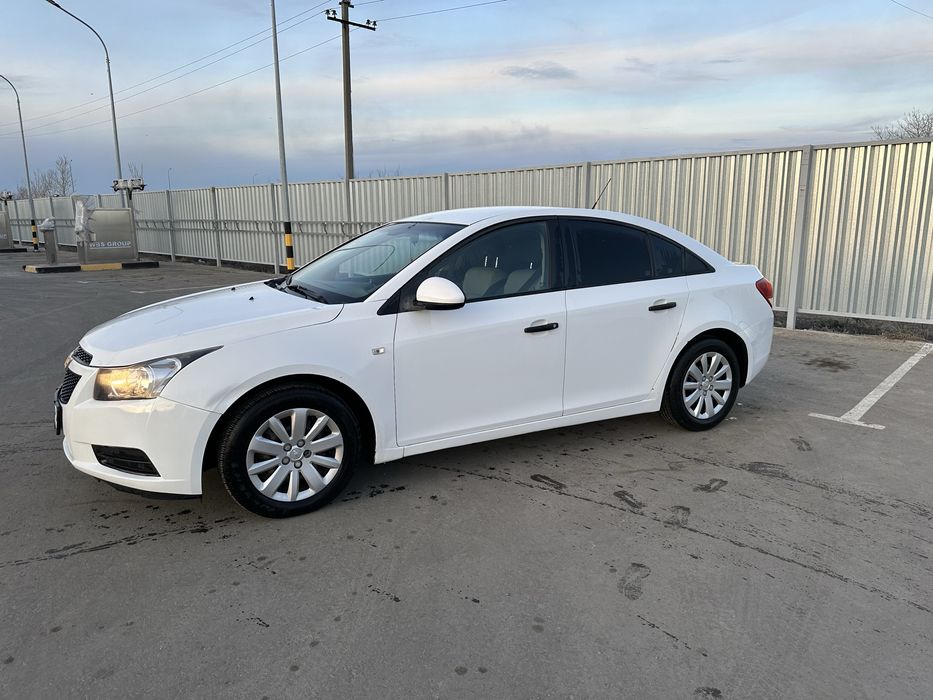 Сдам в аренду шевролет круз