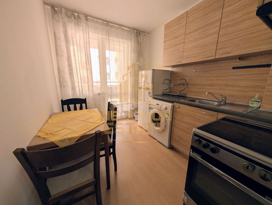 Продава се Двустаен апартамент в Варна, Лятно кино Тракия - 75 кв.м за 1122 €/кв.м - Снимка #3